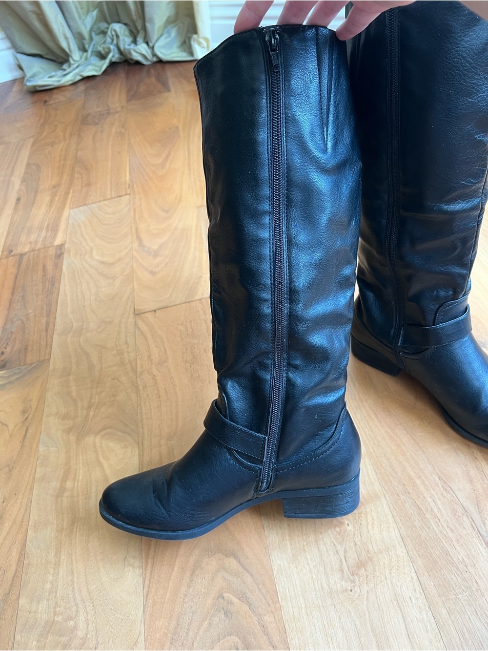 Women’s Size 8 Croft & Barrow Black Boots - Picture 9 of 15
